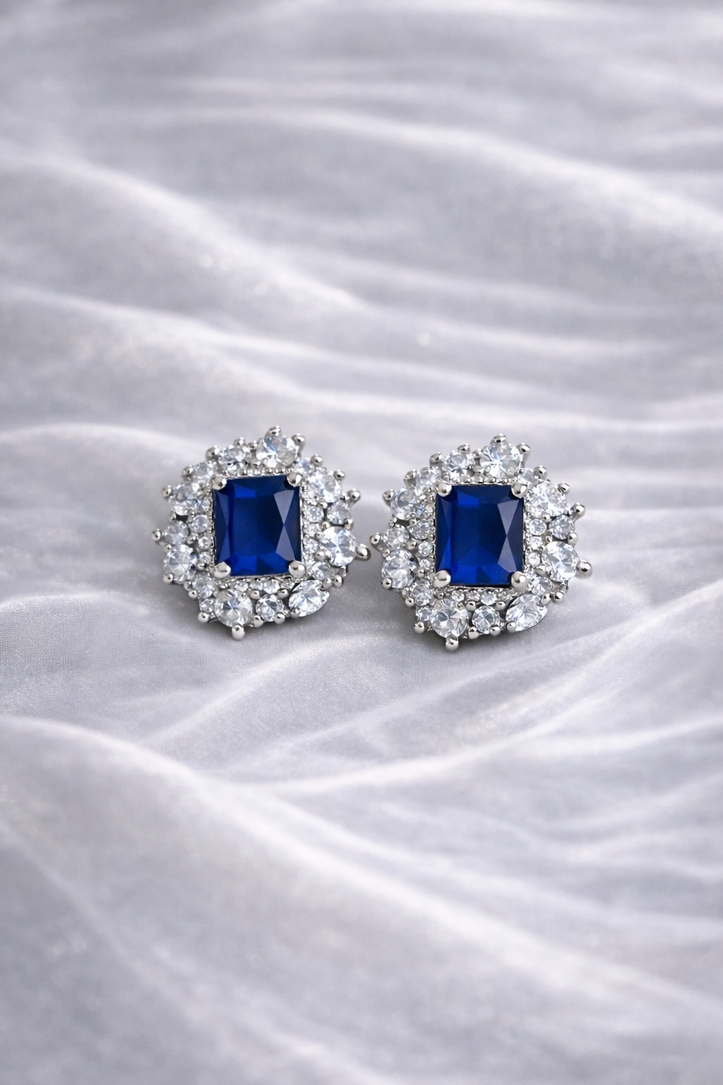 Celeste Stud Earings - Saphire Blue