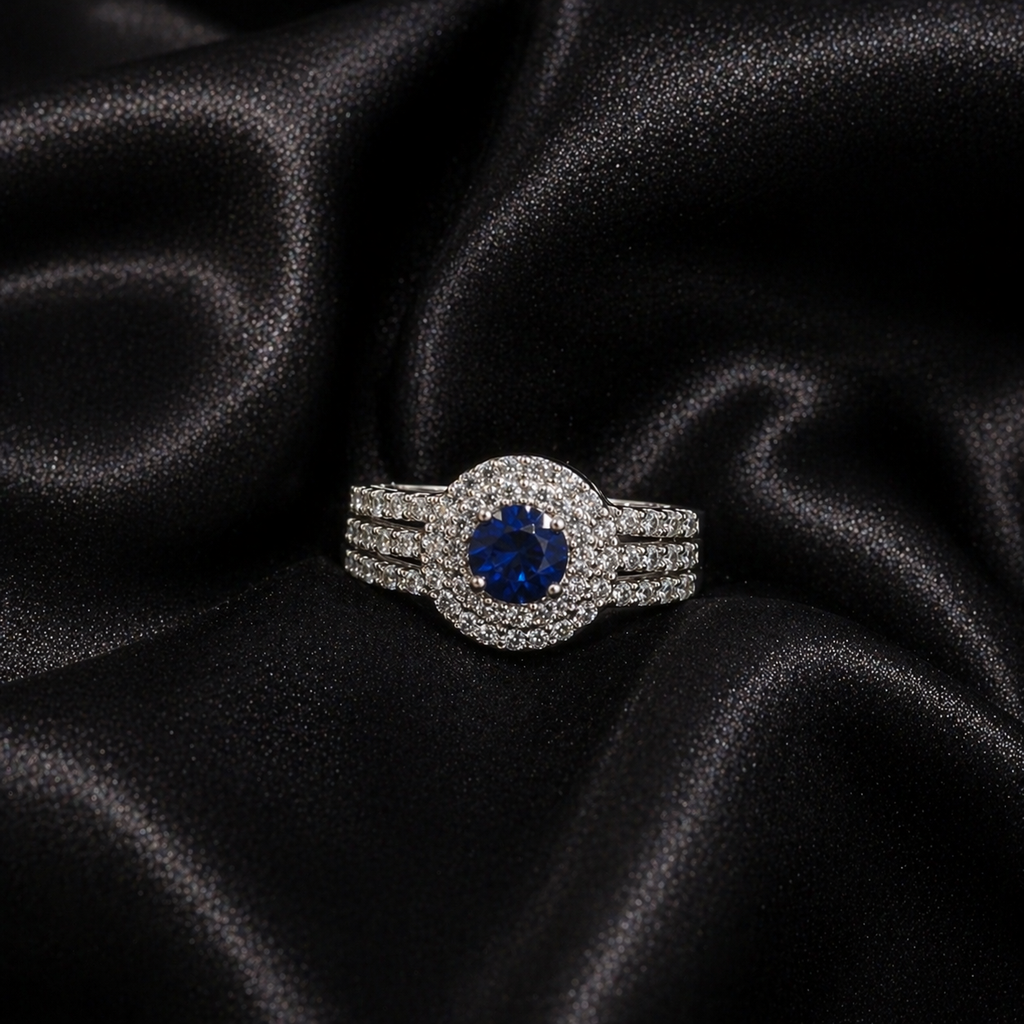 Éclat Halo Rings